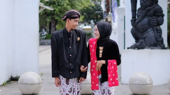Sari dan Fajar