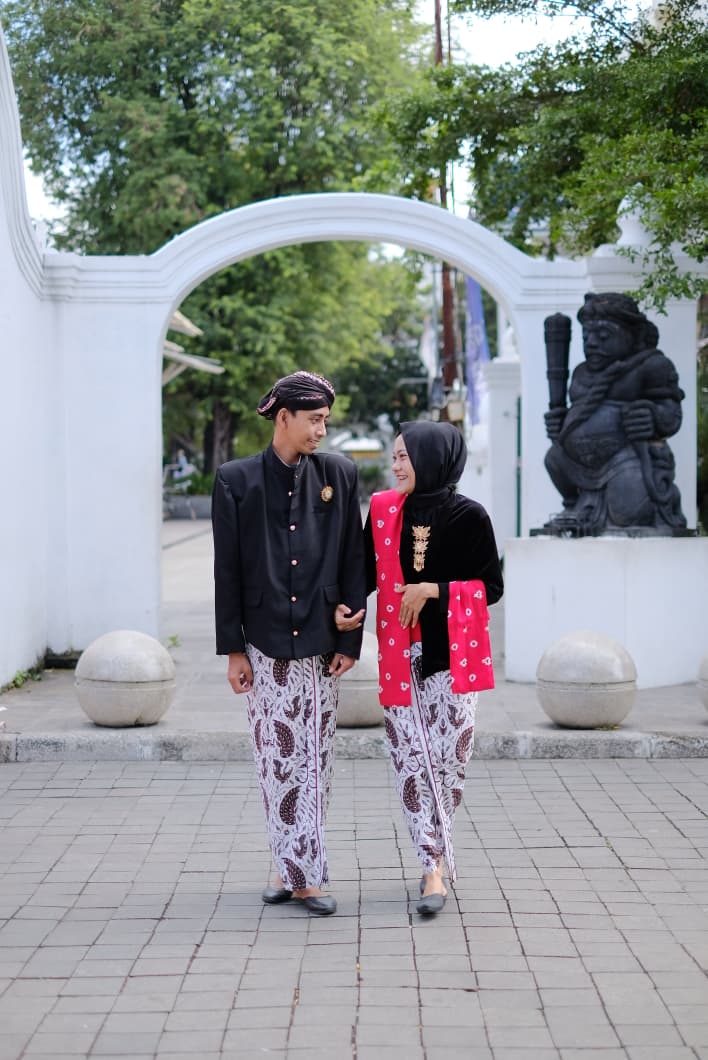Sari 4