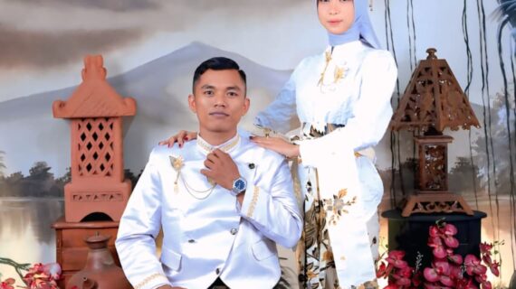 Liya dan Agus